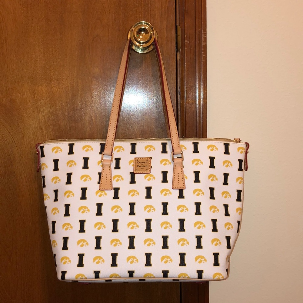 Dooney & Bourke Iowa Hawkeyes leather tote style